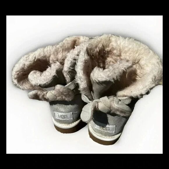 UGG PLATINUM GOLD SPARKLE FUR BOW SUEDE SHEEPWOOL BOOTS SIZE US 7/ EUR 38 - Picture 6 of 9
